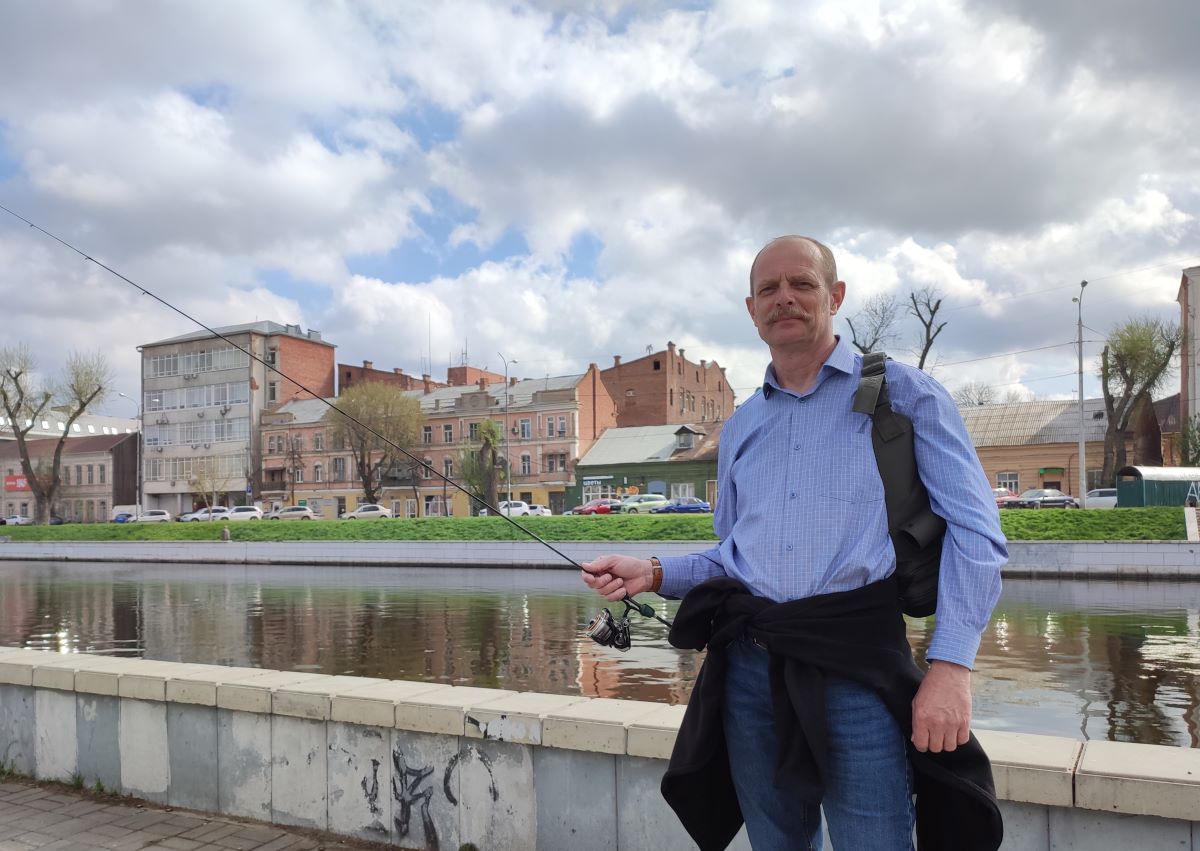 #Уличная рыбалка в Астрахани 2025